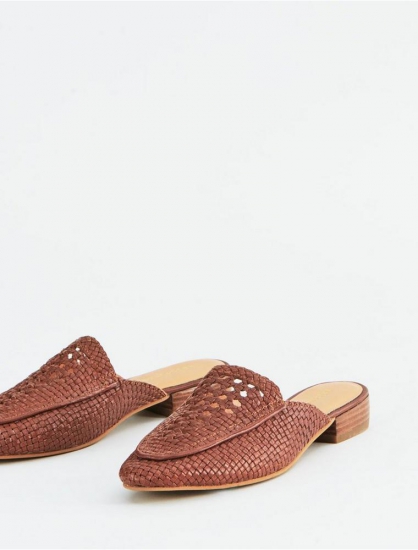 SALT + UMBER POSITANO LEATHER FLAT SLIDES | Lucky Brand - Click Image to Close