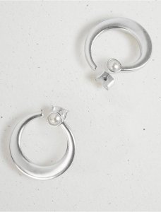 MODERN PEARL CIRCLE STUD EARRING | Lucky Brand